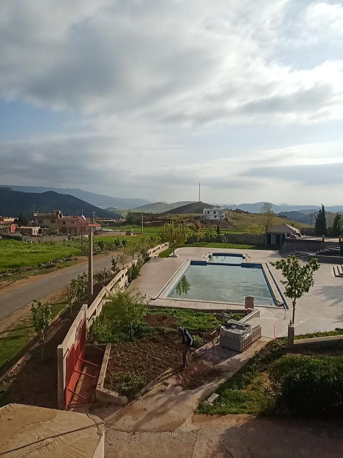 Tamanoucht Hotel Ifrane  Exterior photo