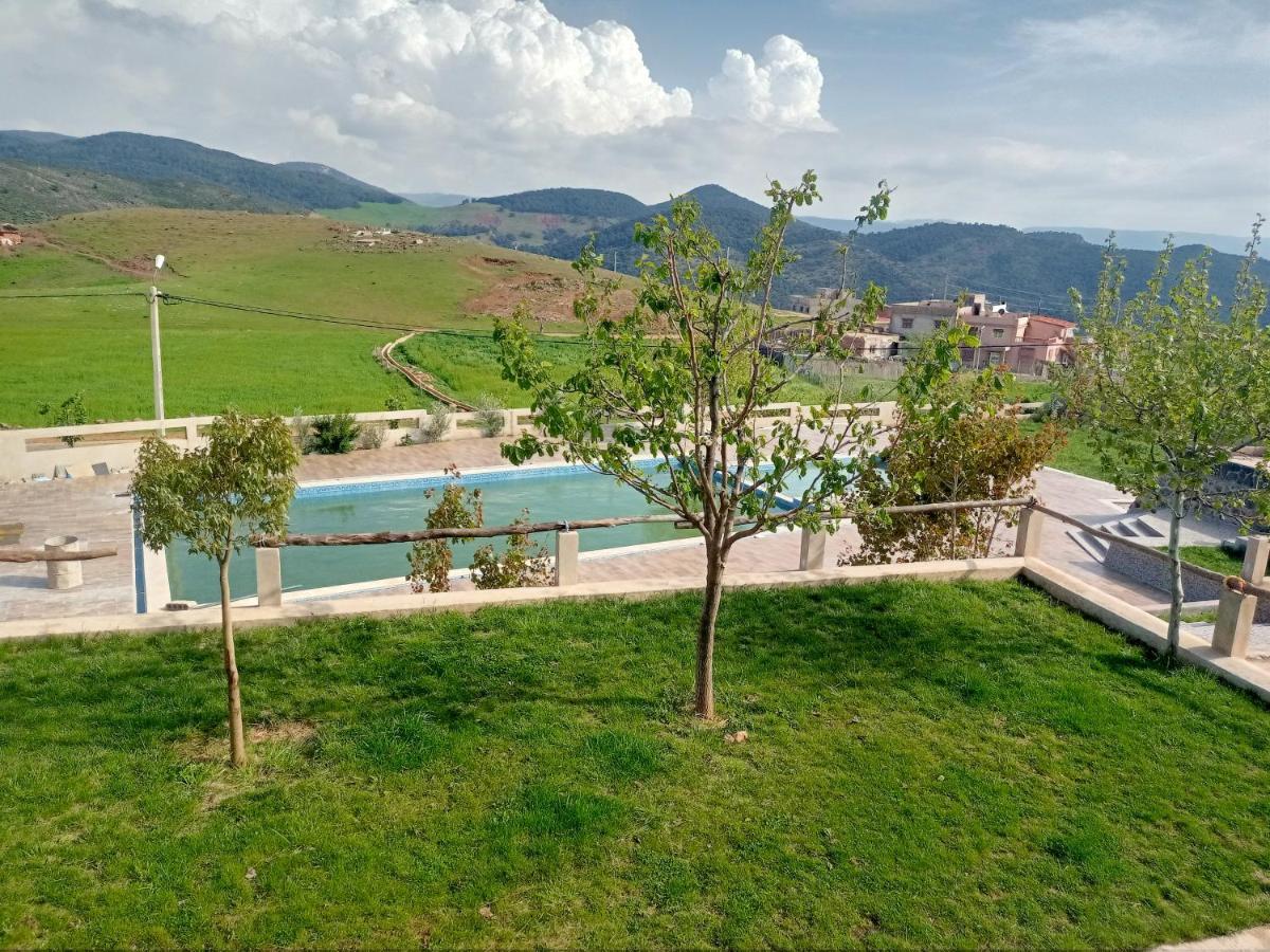 Tamanoucht Hotel Ifrane  Exterior photo