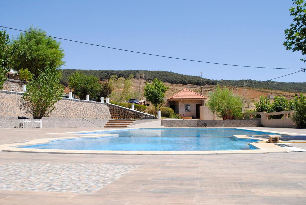 Tamanoucht Hotel Ifrane  Exterior photo