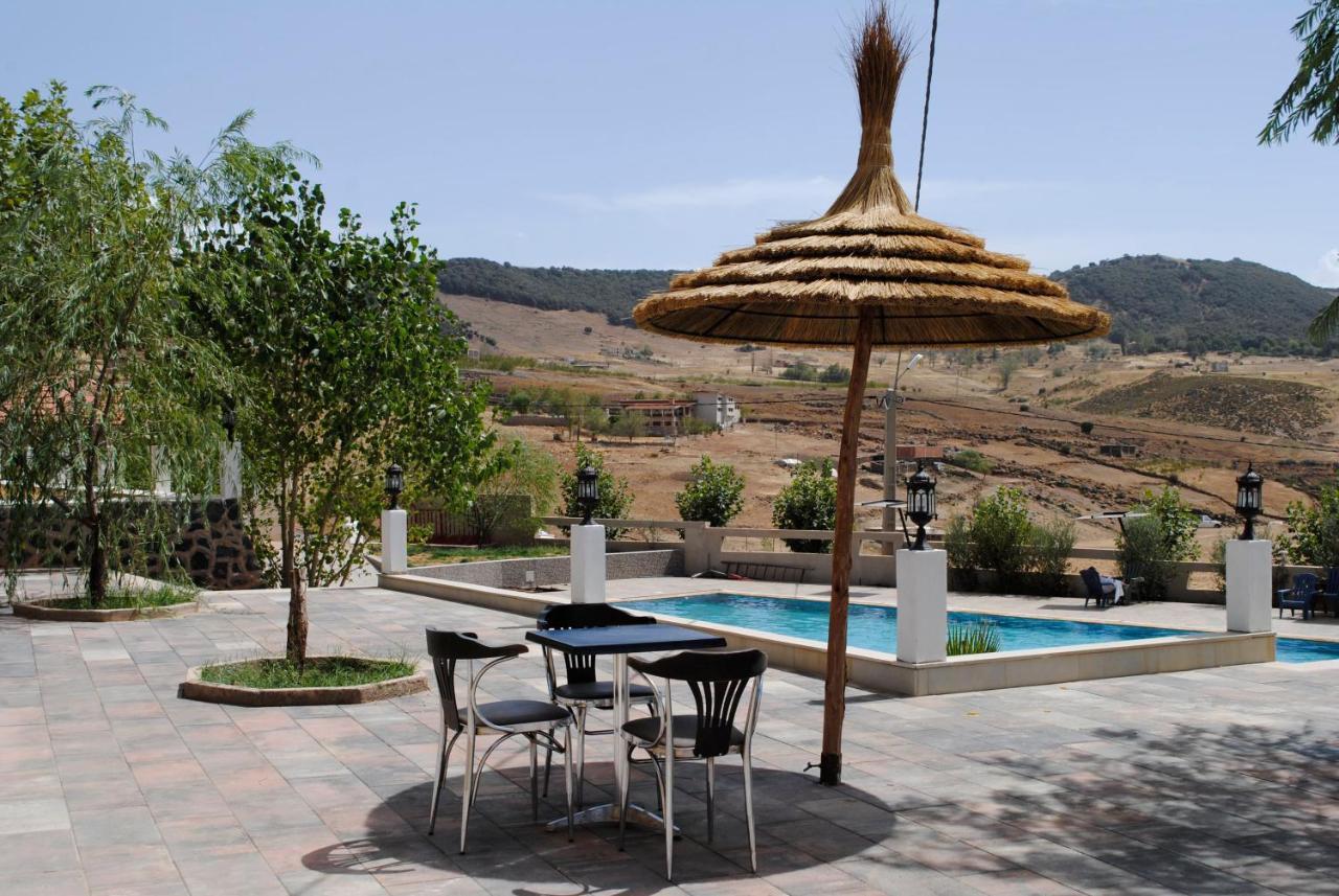 Tamanoucht Hotel Ifrane  Exterior photo
